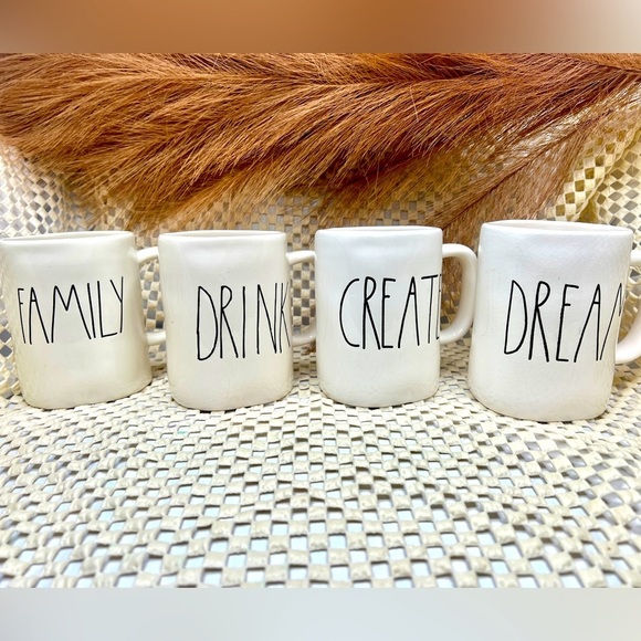 Magenta Coffee Mugs Set - Picture 4 of 10